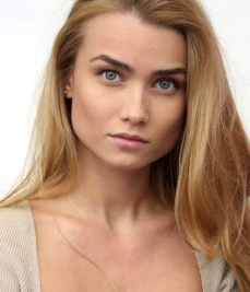 Тіана Упчева