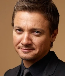 Джеремі Реннер